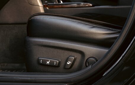 Toyota Camry, 2015 год, 2 090 000 рублей, 13 фотография