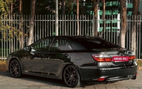 Toyota Camry, 2015 год, 2 090 000 рублей, 40 фотография