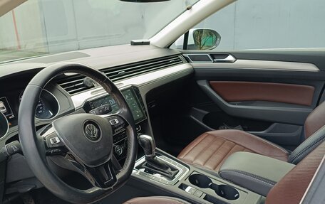 Volkswagen Passat B8 рестайлинг, 2017 год, 2 100 000 рублей, 10 фотография