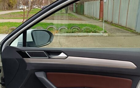 Volkswagen Passat B8 рестайлинг, 2017 год, 2 100 000 рублей, 15 фотография