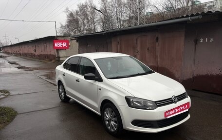 Volkswagen Polo VI (EU Market), 2013 год, 715 000 рублей, 2 фотография