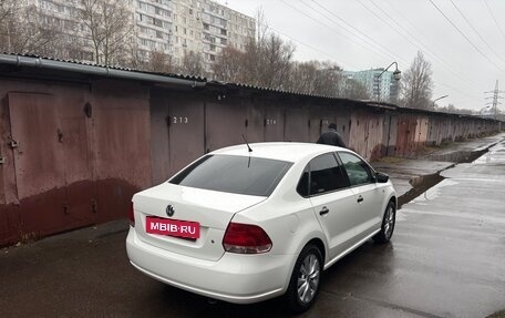 Volkswagen Polo VI (EU Market), 2013 год, 715 000 рублей, 3 фотография