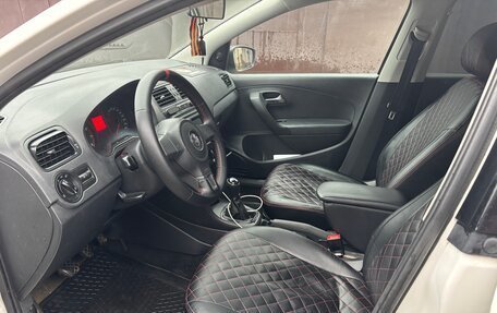 Volkswagen Polo VI (EU Market), 2013 год, 715 000 рублей, 8 фотография