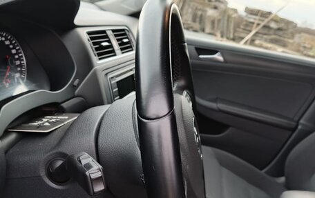 Volkswagen Jetta VI, 2014 год, 999 000 рублей, 9 фотография