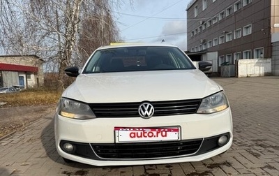 Volkswagen Jetta VI, 2013 год, 920 000 рублей, 1 фотография
