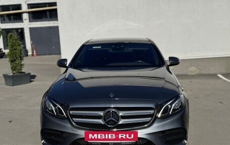 Mercedes-Benz E-Класс, 2016 год, 3 300 000 рублей, 3 фотография