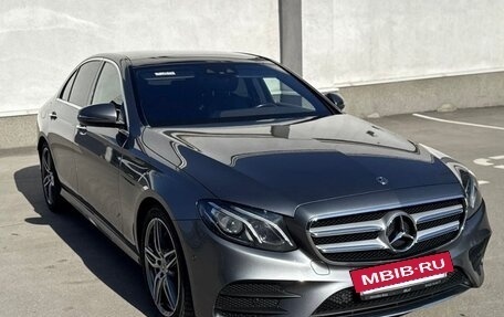 Mercedes-Benz E-Класс, 2016 год, 3 300 000 рублей, 6 фотография