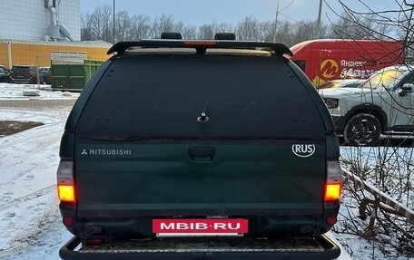 Mitsubishi L200 III рестайлинг, 2005 год, 750 000 рублей, 11 фотография