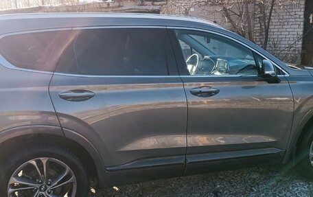 Hyundai Santa Fe IV, 2018 год, 2 900 000 рублей, 3 фотография