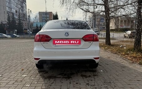Volkswagen Jetta VI, 2013 год, 920 000 рублей, 7 фотография