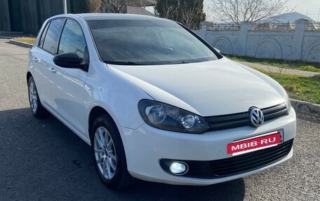 Volkswagen Golf VI, 2011 год, 900 000 рублей, 2 фотография