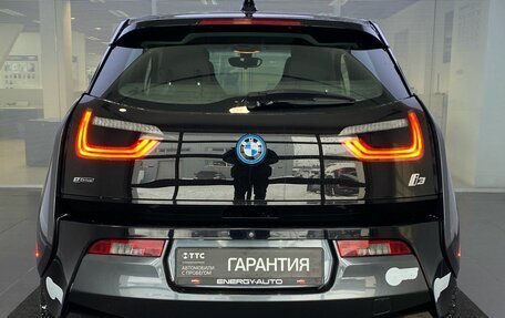 BMW i3 I01 рестайлинг, 2017 год, 1 789 000 рублей, 6 фотография