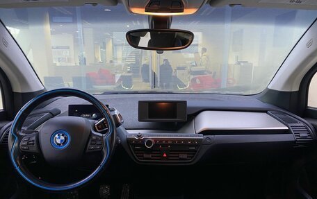 BMW i3 I01 рестайлинг, 2017 год, 1 789 000 рублей, 14 фотография