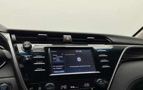 Toyota Camry, 2019 год, 2 990 000 рублей, 15 фотография