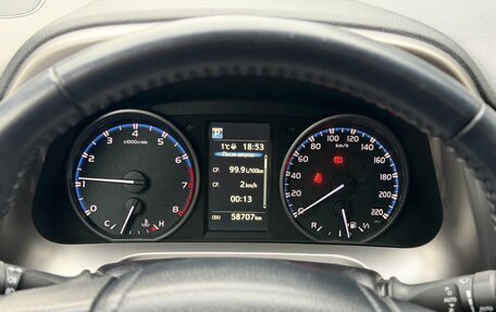 Toyota RAV4, 2017 год, 2 290 000 рублей, 6 фотография