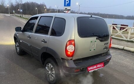 Chevrolet Niva I рестайлинг, 2012 год, 400 000 рублей, 8 фотография