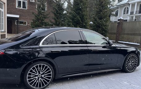 Mercedes-Benz S-Класс, 2022 год, 17 300 000 рублей, 4 фотография