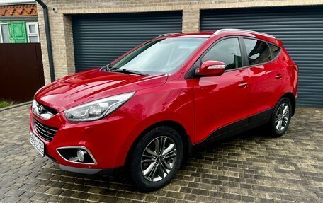 Hyundai ix35 I рестайлинг, 2013 год, 1 518 000 рублей, 2 фотография