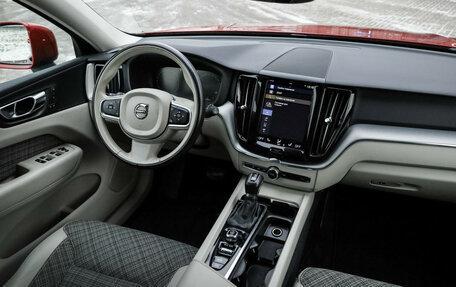 Volvo XC60 II, 2020 год, 3 599 000 рублей, 10 фотография