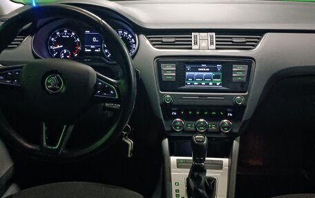 Skoda Octavia, 2016 год, 1 800 000 рублей, 9 фотография