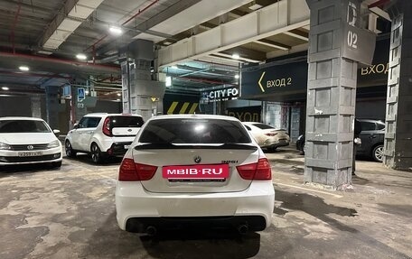 BMW 3 серия, 2011 год, 1 400 000 рублей, 4 фотография