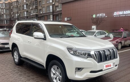 Toyota Land Cruiser Prado 150 рестайлинг 2, 2019 год, 4 350 000 рублей, 2 фотография