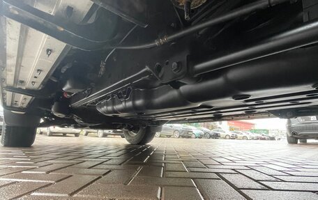 Toyota Land Cruiser Prado 150 рестайлинг 2, 2019 год, 4 350 000 рублей, 10 фотография