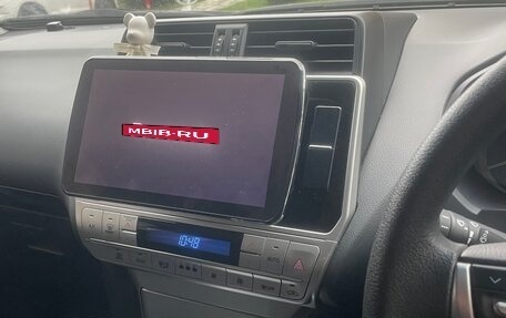 Toyota Land Cruiser Prado 150 рестайлинг 2, 2019 год, 4 350 000 рублей, 24 фотография