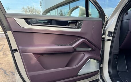 Porsche Cayenne III, 2025 год, 19 190 000 рублей, 8 фотография