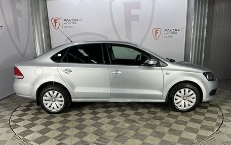 Volkswagen Polo VI (EU Market), 2012 год, 645 000 рублей, 4 фотография