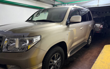 Toyota Land Cruiser 200, 2008 год, 2 490 000 рублей, 4 фотография