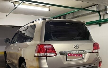 Toyota Land Cruiser 200, 2008 год, 2 490 000 рублей, 5 фотография