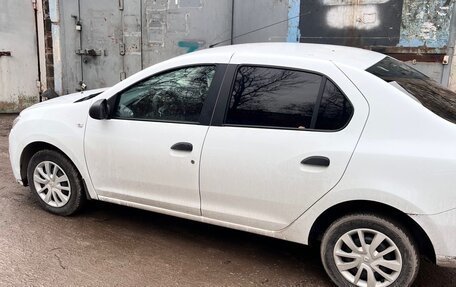 Renault Logan II, 2018 год, 455 000 рублей, 5 фотография
