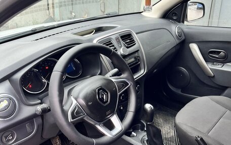 Renault Logan II, 2018 год, 455 000 рублей, 6 фотография