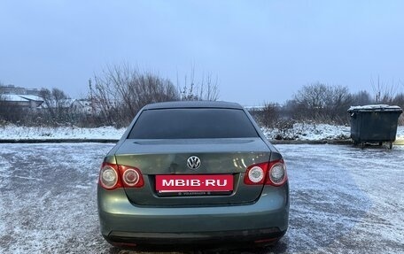 Volkswagen Jetta VI, 2006 год, 385 000 рублей, 6 фотография