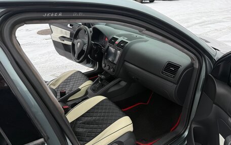 Volkswagen Jetta VI, 2006 год, 385 000 рублей, 16 фотография