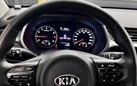 KIA Rio IV, 2020 год, 2 100 000 рублей, 34 фотография
