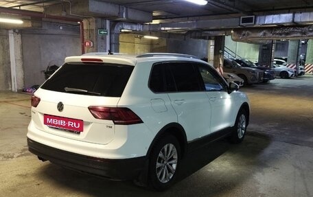 Volkswagen Tiguan II, 2017 год, 2 095 000 рублей, 5 фотография