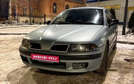 Mitsubishi Carisma I, 2002 год, 270 000 рублей, 1 фотография
