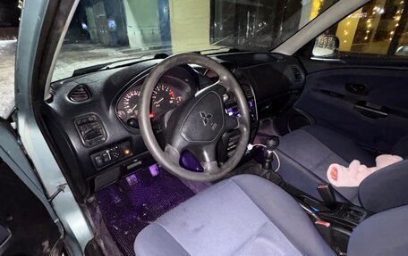 Mitsubishi Carisma I, 2002 год, 270 000 рублей, 14 фотография