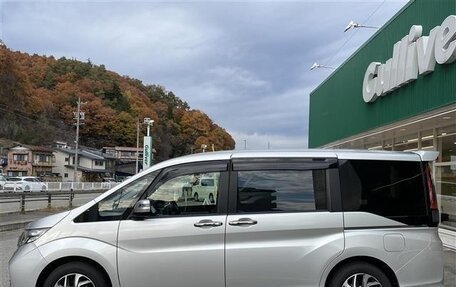 Honda Stepwgn IV, 2015 год, 1 570 111 рублей, 3 фотография