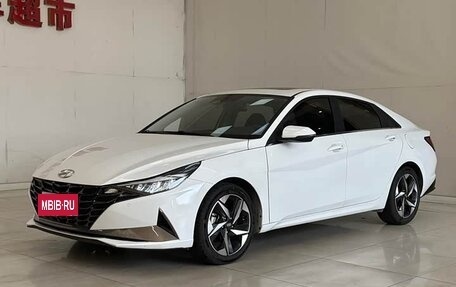 Hyundai Elantra, 2022 год, 1 440 000 рублей, 1 фотография