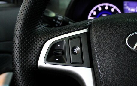 Hyundai Solaris II рестайлинг, 2013 год, 939 000 рублей, 12 фотография