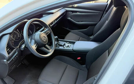 Mazda 3, 2022 год, 1 400 000 рублей, 6 фотография