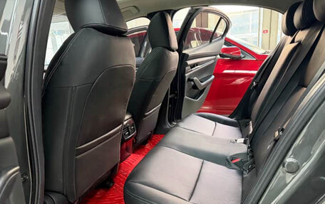 Mazda 3, 2022 год, 1 380 000 рублей, 11 фотография