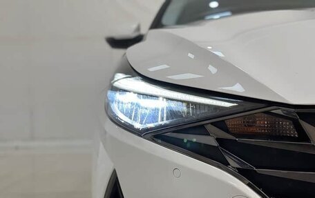 Hyundai Elantra, 2022 год, 1 440 000 рублей, 3 фотография