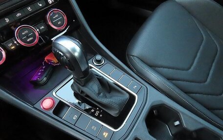 Volkswagen Jetta VII, 2020 год, 1 820 000 рублей, 10 фотография