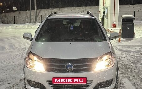 Geely MK Cross I, 2012 год, 195 000 рублей, 2 фотография