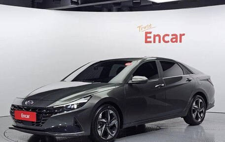 Hyundai Avante, 2022 год, 1 600 000 рублей, 1 фотография