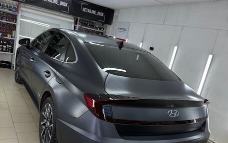 Hyundai Sonata VIII, 2023 год, 4 400 000 рублей, 5 фотография